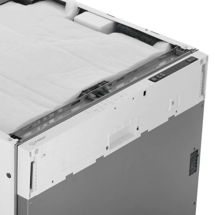 Indesit DI5C29 — кнопочное управление, дисплей, таймер отсрочки запуска до 24 часов — Onbir.kg