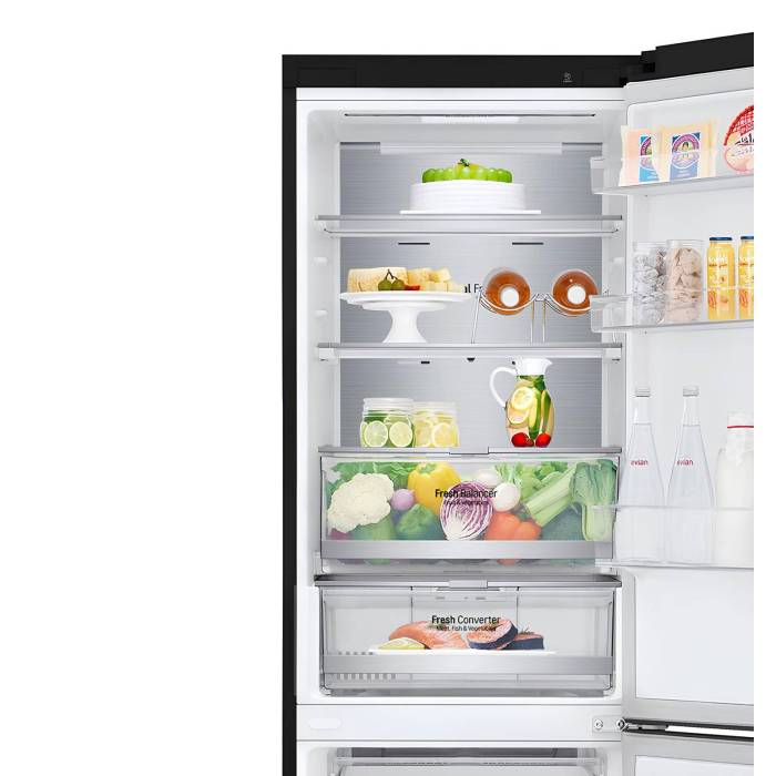 Холодильник LG GC-B459SBUM — стильный черный дизайн, объем 341 л, инверторный компрессор для надежной работы и экономии энергии. Купить с доставкой