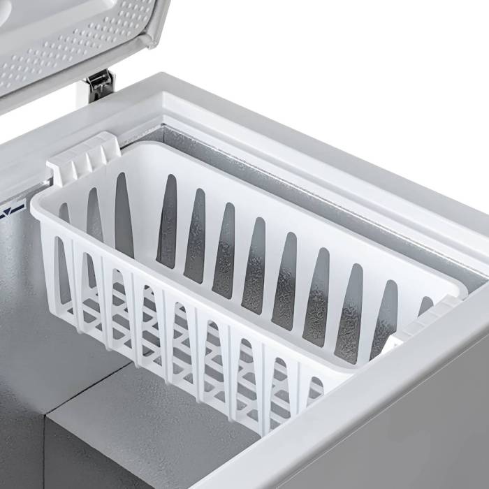 Бирюса 680KXQ, морозильник 600 л, замораживание 28 кг в сутки, глухая крышка, заказать с доставкой по Кыргызстану