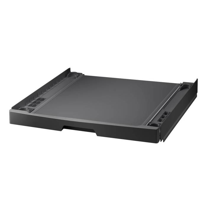 Samsung DV90BB9445GB/LP — двигатель DIT, инверторный компрессор, энергопотребление годовое 182 кВт⋅ч, класс энергоэффективности A+++, класс конденсации B, уровень шума 62 дБ, хладагент R290 (0.149 кг).
