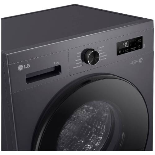 LG F2Y1WS5J — технология «6 движений заботы» автоматически подбирает движения барабана под тип ткани